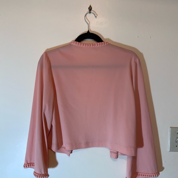 VTG Handmade Salmon pink cardigan with frosting ruffled edging. - Picture 4 of 10